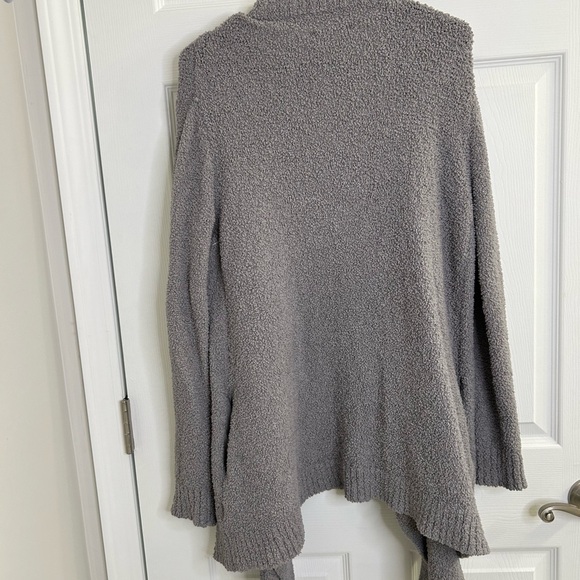 UGG Phoebe Wrap Cardigan Gray Size S Retail $118 Winter Warm Snow Cozy Soft - Picture 7 of 7
